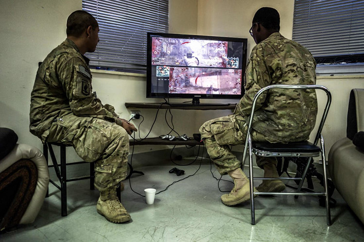 Bất ngờ cách lính Mỹ đón Giáng sinh ở Afghanistan